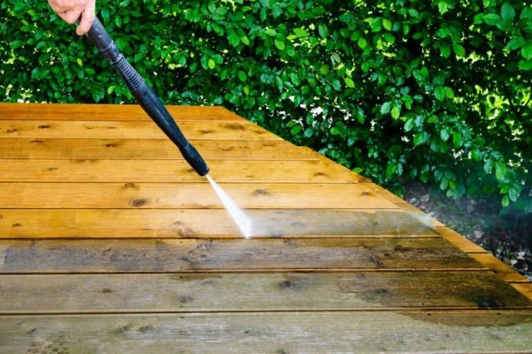 Vital-Deck-Maintenance