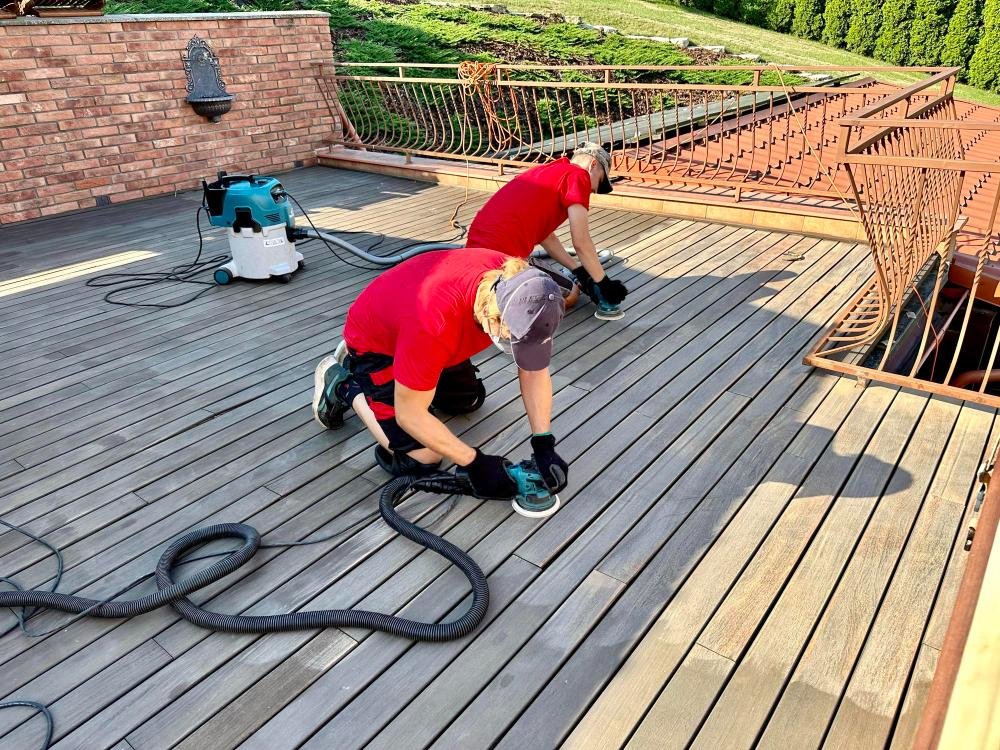 Why Choose Us for Your Deck Maintenance​